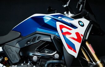 BMW F 900 GS – novinka 2025, styl GS Trophy - 4