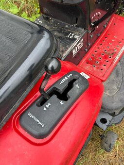 Zahradní traktor Electrolux - Husqvarna - 4