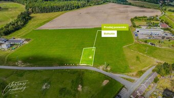 Prodej krásného pozemku o výměře 912m2 - Vysoká Pec u Bohutí - 4