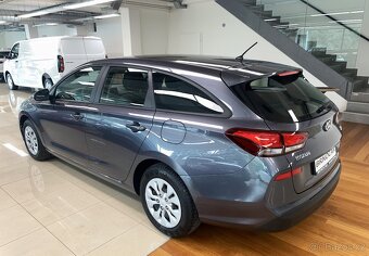 Hyundai i30 1.4i, 73 kW - 4