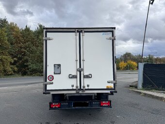 IVECO 35S18 3.0 HI-MATIC MRAZÁK -32 ZÁSUVKA LED - 4