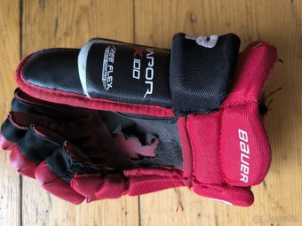 Hokejové rukavice Bauer 12 - 4