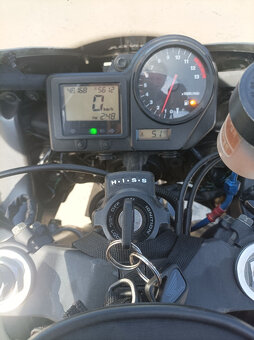 Honda CBR 900 rr 929 - 4