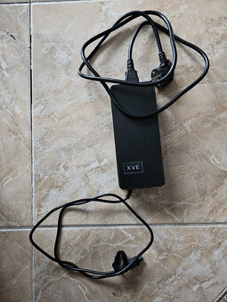 Elektrická jednokolka INMOTION V11 s monowheelem a odpružení - 4