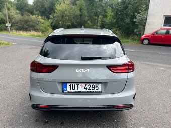 Kia Cee´d 1.5 T-GDi EDICE 30 SW - 1.majitel ČR - 14.400km - 4