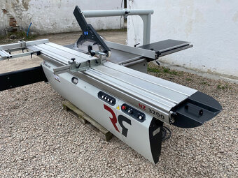 Formátovacî pila ROBLAND NZ3200 - 4