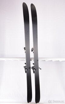 Použité freeride lyže GRENZWERTIG FREETOUR CLT - 4