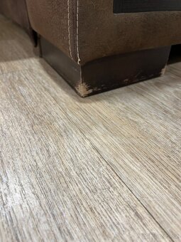 Hnědá pohovka rozkládací - 4