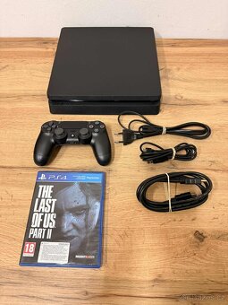 Playstation 4 500GB +1.hra - 4