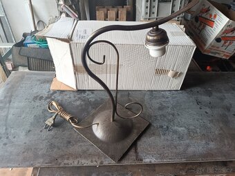 Nástěnná lampička a stolní lampička, nové - 4