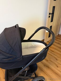 Cybex Balios S Lux 2025 black - 4