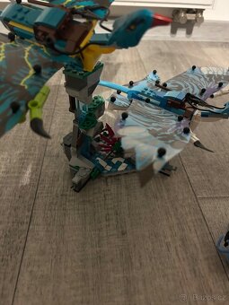 Lego Avatar Jake & Neytiri's First Banshee Flight 75572 - 4