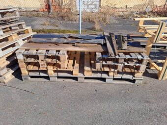 Dřevo - palety - 4