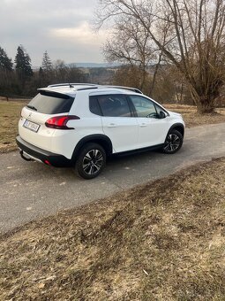 Peugeot 2008 - 4