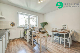 Víceúčelový dům s byty u Olomouce Velká Bystřice - 4