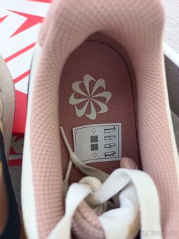 Dámské tenisky Nike 39 - 4