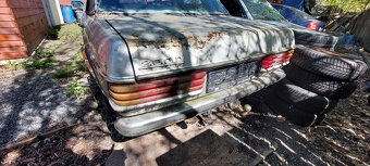 Mercedes w123 200 D - 4