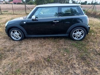 MINI COOPER 1,6 88 kW - 4