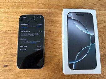 iPhone 16 Pro 128Gb Bílý Top Stav - 4