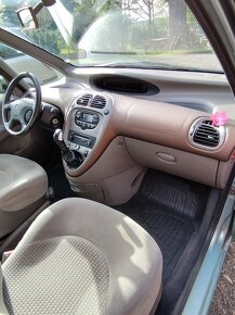 Prodám Citroen xsara picasso 2.0 hdi 66 kw rok 2002 - 4