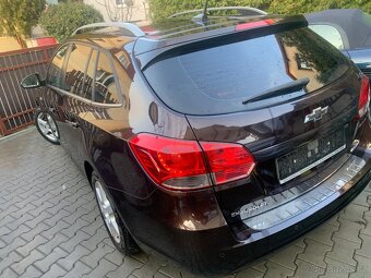 CHevrolet Cruze 1,8 - 4