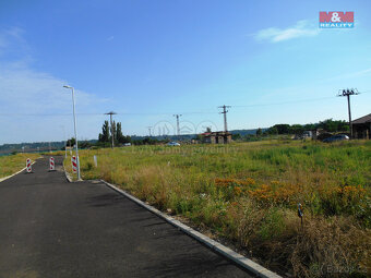 Prodej pozemku k bydlení, 889 m², Račice - 4