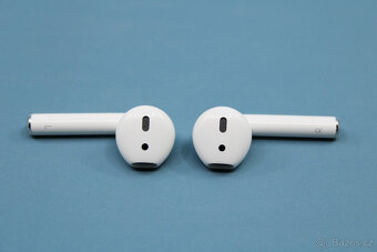 Sluchátka Apple AirPods (2019) - se zárukou - 4