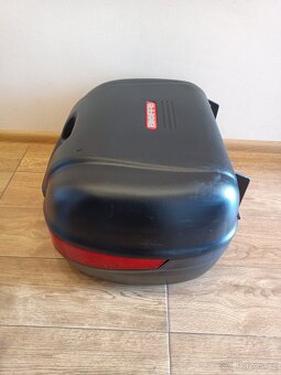Box na motorku nebo skútr - 4