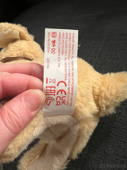 pes zn. Hamleys-štěká, chodí, skáče perfektní stav - 4
