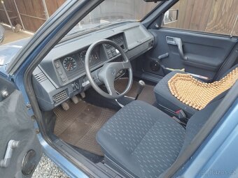 Škoda Favorit 135 LXI - 4