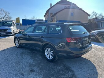 Volkswagen Passat 2.0TDI 110kW 1.majitel Manuál - 4