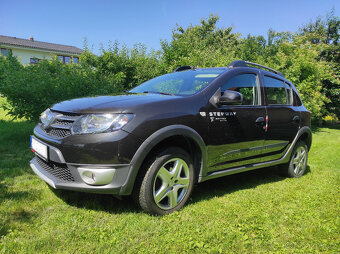 Dacia Sandero Stepway 0.9 66 kW - 4