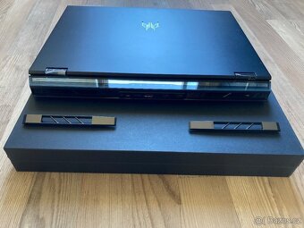 Acer Predator Helios 16 Abyssal Black kovový (PH16-72-90WL) - 4