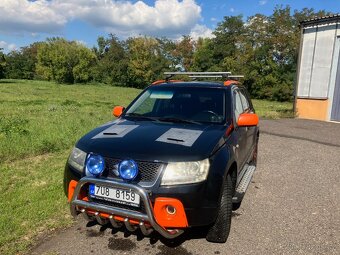 Suzuki Grand Vitara 2.0 benzín, 103 kW, 2008, manuál, 4x4 - 4