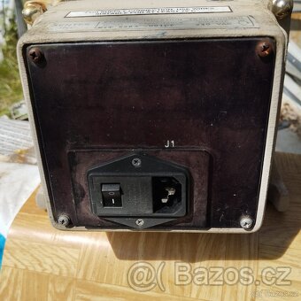 rezervace - Kvalitní oddělovací trafo 1000  VA - 4