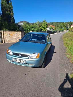 Ford Fiesta 2001 - 4