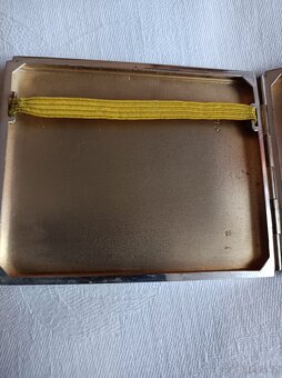 Prodám stříbrné pouzdro na cigarety z 50-tých let - 4
