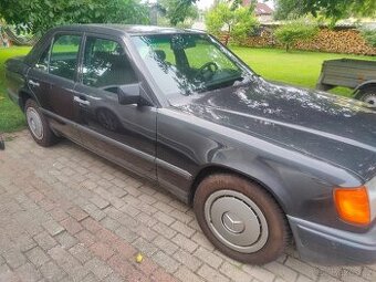 MERCEDES BENZ 124 (rok 1987) - 4