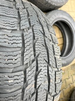 4x zimní pneu Nokian 215/60/17C, vzorek 90% - 4