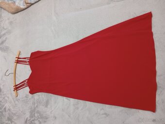 Červené společenské šaty - 4