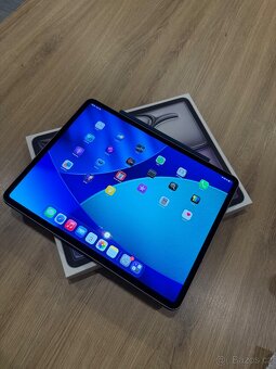 iPad Air 13 M3 (2025) + Cellular 128GB Space Gray - 4