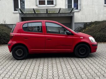 Toyota Yaris 1.0 VVT-i Klima Nová STK 5 dveří Rok 2005 - 4