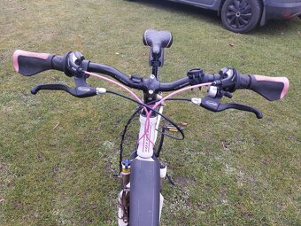 Kolo Leader Fox Away dámské 2017 - 4