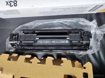 Originální toner HP CF283X černý - nový - 4