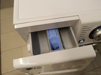 Krásná pračka LG na 7 kg - 4