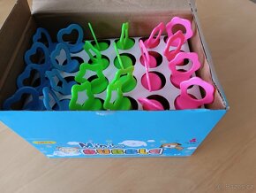 Bublifuky nebo Ozdoby na boty - 4