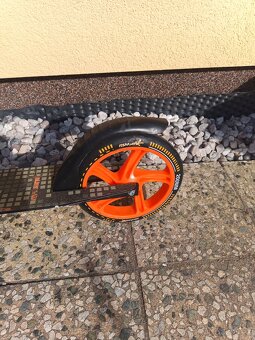 Dětská skládací koloběžka . - 4