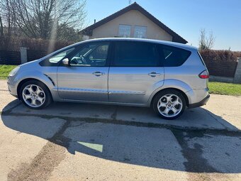 Ford S-max 2.0tdci 100kw 7místné,2009,tažné zařizeni,najeto - 4