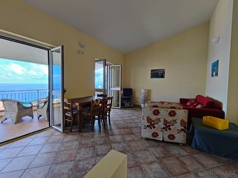 Kalábrie: Stylová vilka, top cena, s dechberoucím panoramate - 4