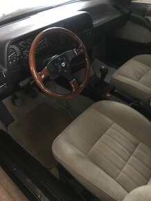 Lancia Thema 2.0 16v turbo - 4